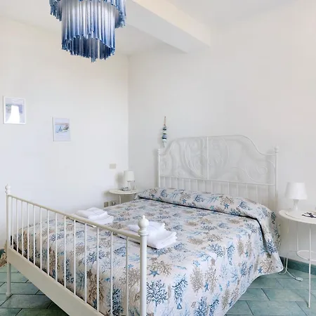 בית נופש Bluegreen 2 Amalfi Coast מאיורי